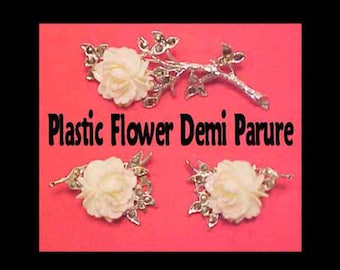 Vintage Celluloid White Flower Silver Tone Brooch and Clip Earrings Set * U2565 Demi Parure