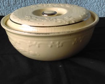 Vintage Oven Serve Casserole Dish