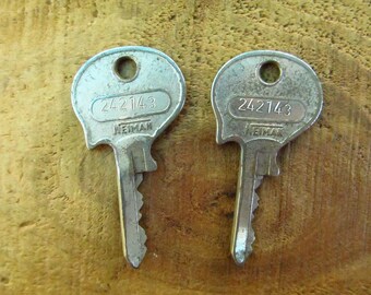 Vintage Volvo Car Keys - Metal Volvo Car Keys