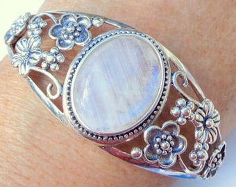 Classic Ranbow Moonstone, Sterling Silver, Cuff Bracelet, Gemstone Jewelry, Edwardian Fantasy, Adjustable Bracelet, Floral Filigree Design