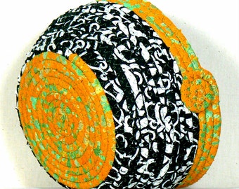 Coiled Fabric Basket, Clothesline Basket, Batik Fabric, Round Bread Basket, Coiled Rope Basket, Farmhouse Basket, Washable Basket