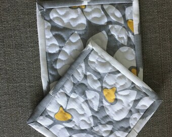 Quilted Pot holders , Potholders,pot holders, Fabric Pot holders, Contemporary Potholders ,7 x 6,5 inch, gray and yellow