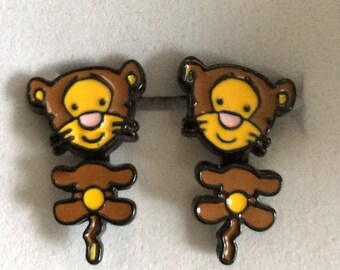 Tiger earrings, Pooh bear Disney