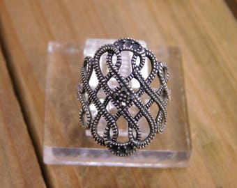 Sterling Silver Marqasite Ring Size 7.75