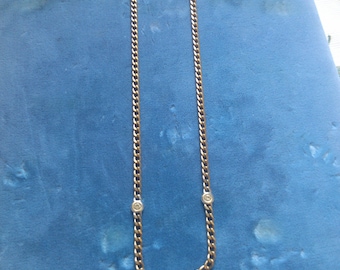 English 9K Gold Chain with 3 Diamonds in White Gold