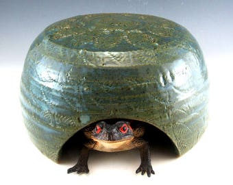 Toad House/Toad home/Toad Abode/Hamster House/Garden Art