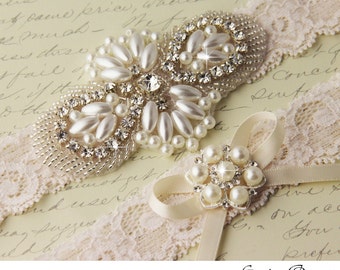 Wedding garter set, Ivory Lace Garter Set, Ivory Bridal Garter, Lace Wedding Garter, Pearl Garter Set