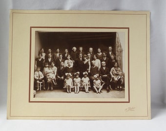 Large photo of sepia old family / marriage original photo with original carton / 1930 / authentic black and white photo French.