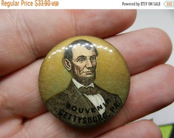 Spring Sale Vintage Abraham Lincoln Souvenir Gettysburg PA Button