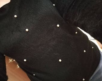 Black sweater in plush with pearls!!