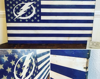 Tampa Bay Lightning Rustic Wooden Flag