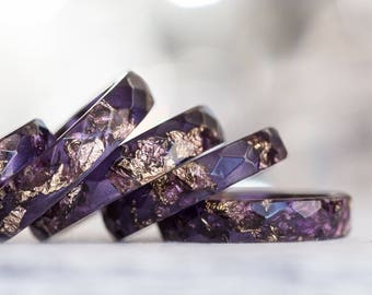 Ultra Violet Resin Ring Stacking Ring Gold Flakes Small Faceted Ring OOAK amethyst purple geometric jewelry