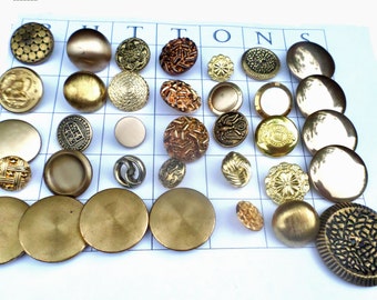 35 GOLD Metal VINTAGE Buttons