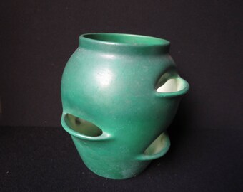 Quite Old Erphila Art Pottery Czecho Slovakia Matte Green Strawberry Herb Planter #2997 Ebeling and Ruess Philadelphia 1918-1921 Mark