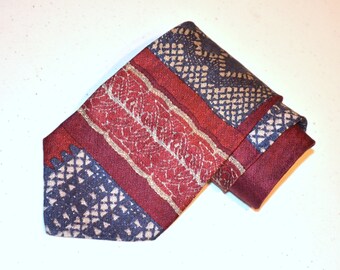 Silk Necktie, Men's Tie, Men's Silk Necktie with Abstract Shapes, Burgundy Tie, Maroon Necktie, Blue Tie, Vintage Neckwear, Made in the USA