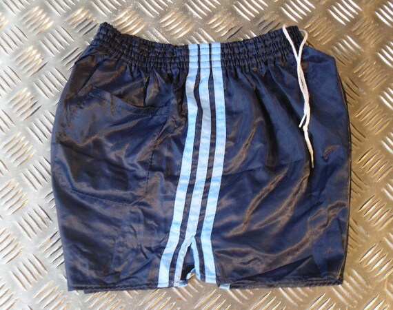pantaloni adidas vintage pantaloni adidas vintage