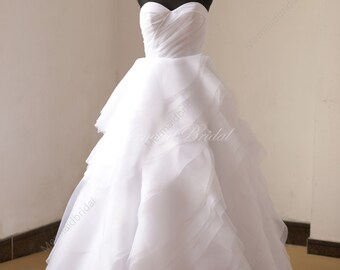 Romantic white organza wedding dress