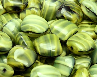6pcs Czech Pressed Glass Kidney Nugget Beads 13x15mm Olivine Jet With Stripes Moonlight