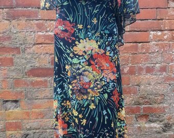 1970s Floral Print Maxi Dress