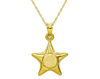 14K Yellow Gold Star Pendant Necklace