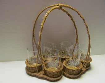 Wicker Drinking Glass Holder Set of 6 Mid Century Glassware Floral white Glassware Drinking Glass Caddy Wicker Decor