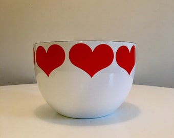 Vintage Arabia Finland Enamel Heart Bowl, Red And White Enamel Bowl, 8.25" Diameter, Kaj Franck, Enamel Bowl, Mid Century Bowl, Scandinavian
