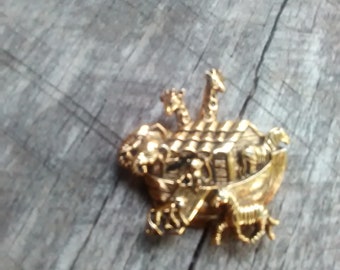 Vintage Noah's Ark Brooch/ Pin, Inv.#259