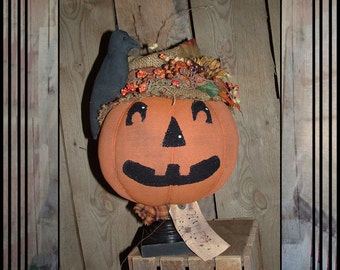 SALE Primitive folk art pumpkin crow make do HAGUILD HAFAIR ofg jack o lantern faap