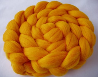 Merino wool roving, roving wool, spinning fiber, felting wool, 20 micron, unspun wool, dreads, dolls hair, SUNFLOWER YELLOW, 3.5oz, 100g