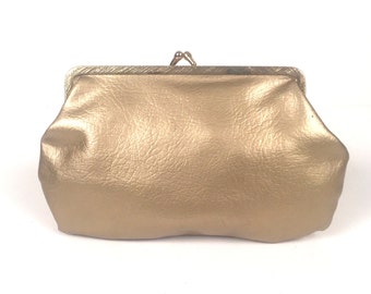 Vintage 1960s Gold Chain/Coin Purse