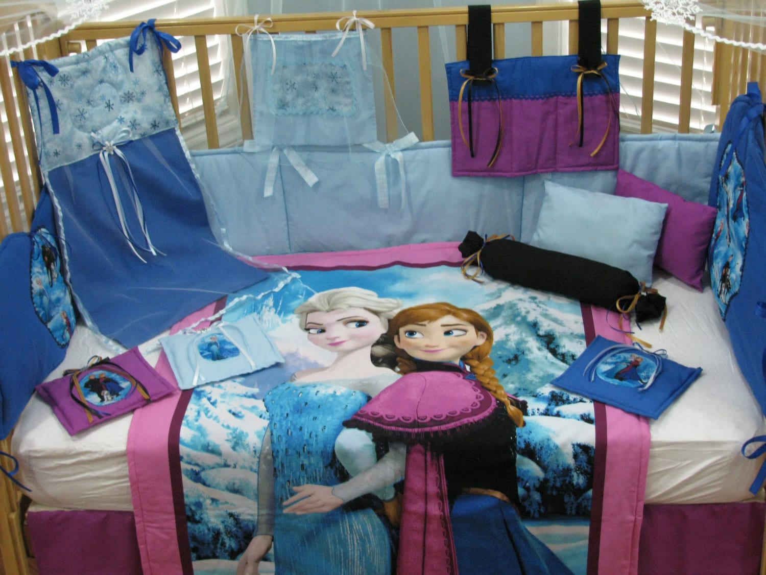 Disney's Frozen Queen Elsa and Princess Anna 15 Piece Baby