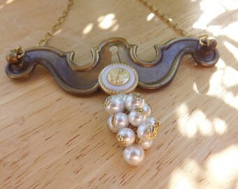 VINTAGE RECYCLED NECKLACE