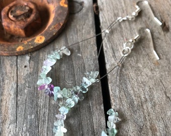 Fluorite fragment, earrings, natural stone earrings, healing chakra earrings, handmade earrings, dainty earrings, dangle and drop earrings