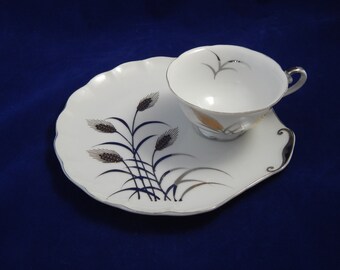Vintage Set of Four Snack Plates and Cups
