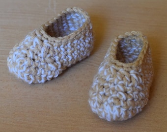 Crocheted booties, gender neutral baby booties, photo prop, baby shoes