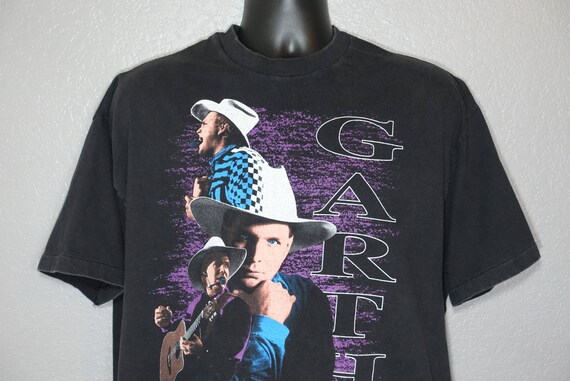 1992 Garth Brooks - On Tour Vintage Tour Concert T-Shirt