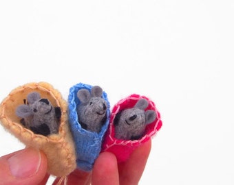 baby mouse, stuffed animal, plush mouse, miniature mouse, small stuffed toy, waldorf toy, shower gift, waldorf toy,