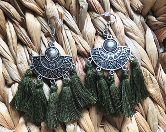 AGATHE Green Khaki ethnic earrings