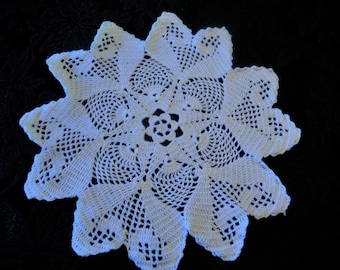 Doily hand made pineapple/heart shaped