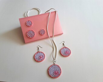 quilling set of jewelery / paper necklace / quilling necklace / organic jewelery / quilling earrings