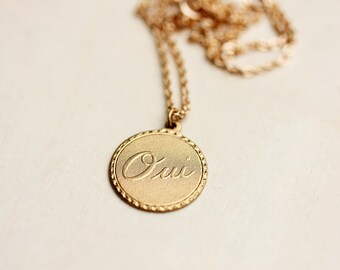 Oui Gold Necklace, Oui Necklace, French Necklace, France Necklace, Round Charm Necklace, Word Necklace, Gold Charm Necklace, Gold Chain,