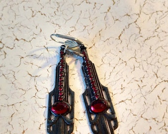 Black Art Deco earrings with blood red cabochon and swarovski rhinestones