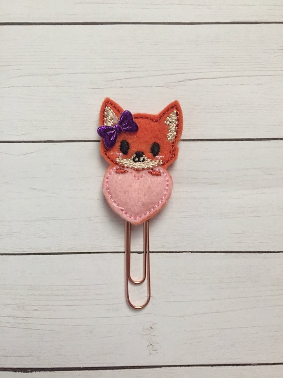 Fox with heart Clip/Planner Clip/Bookmark. Woodland Fox Planner Clip. Fox Planner Clip. Heart Planner Clip. Fox Love Planner Clip