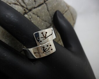 Engraved sterling silver wedding band