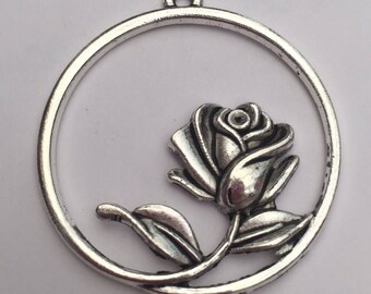 1 x large rose in circle tibetan silver pendant