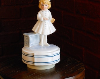 Nurse Music Box: Spoonful of Sugar