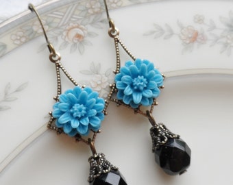 75% Off Price Sale, Turquoise Blue, Mum Flower, Brass Filigree, Czech Glass Bead
