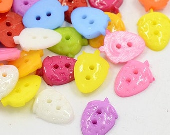 Strawberry Buttons - set of 50 - #BUTTON131