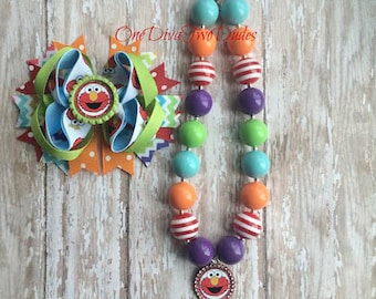 Elmo chunky necklace stacked bow set