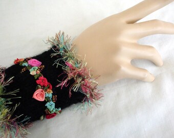 handmade knitted flower garden Cuff Bracelet
